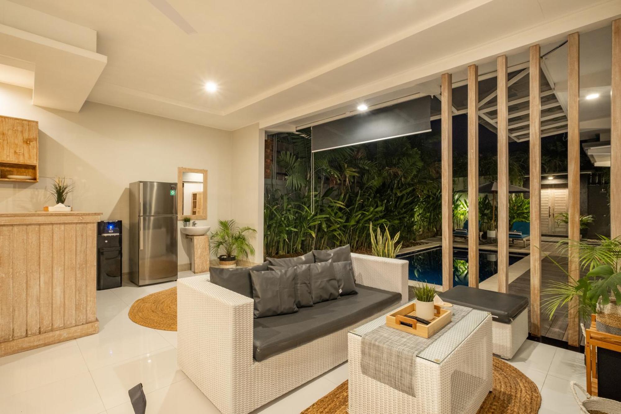 ☆ Villa Larissa ☆ Seminyak 2Br Pool Kuta Petitenget Pokoj fotografie