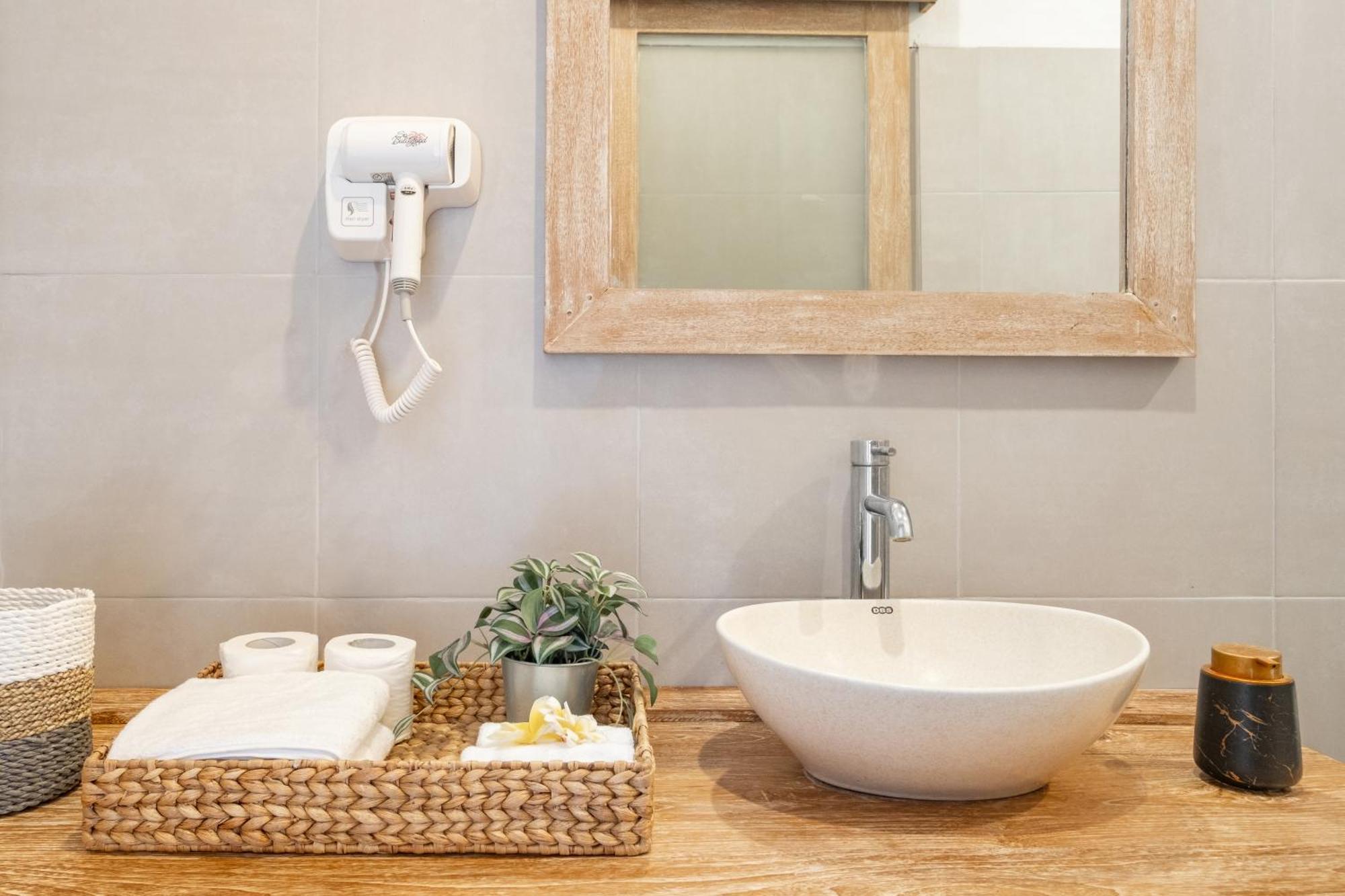 ☆ Villa Larissa ☆ Seminyak 2Br Pool Kuta Petitenget Exteriér fotografie